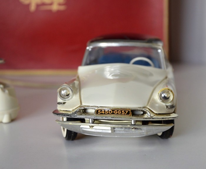 Citroën DS 19 Pallas 1:43 1965 | Jagersma Miniaturen