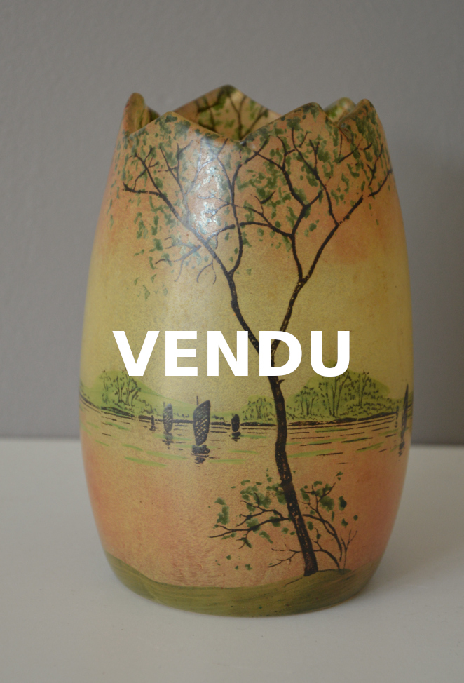Ancien vase champlevé - émaillé sur bronze - With